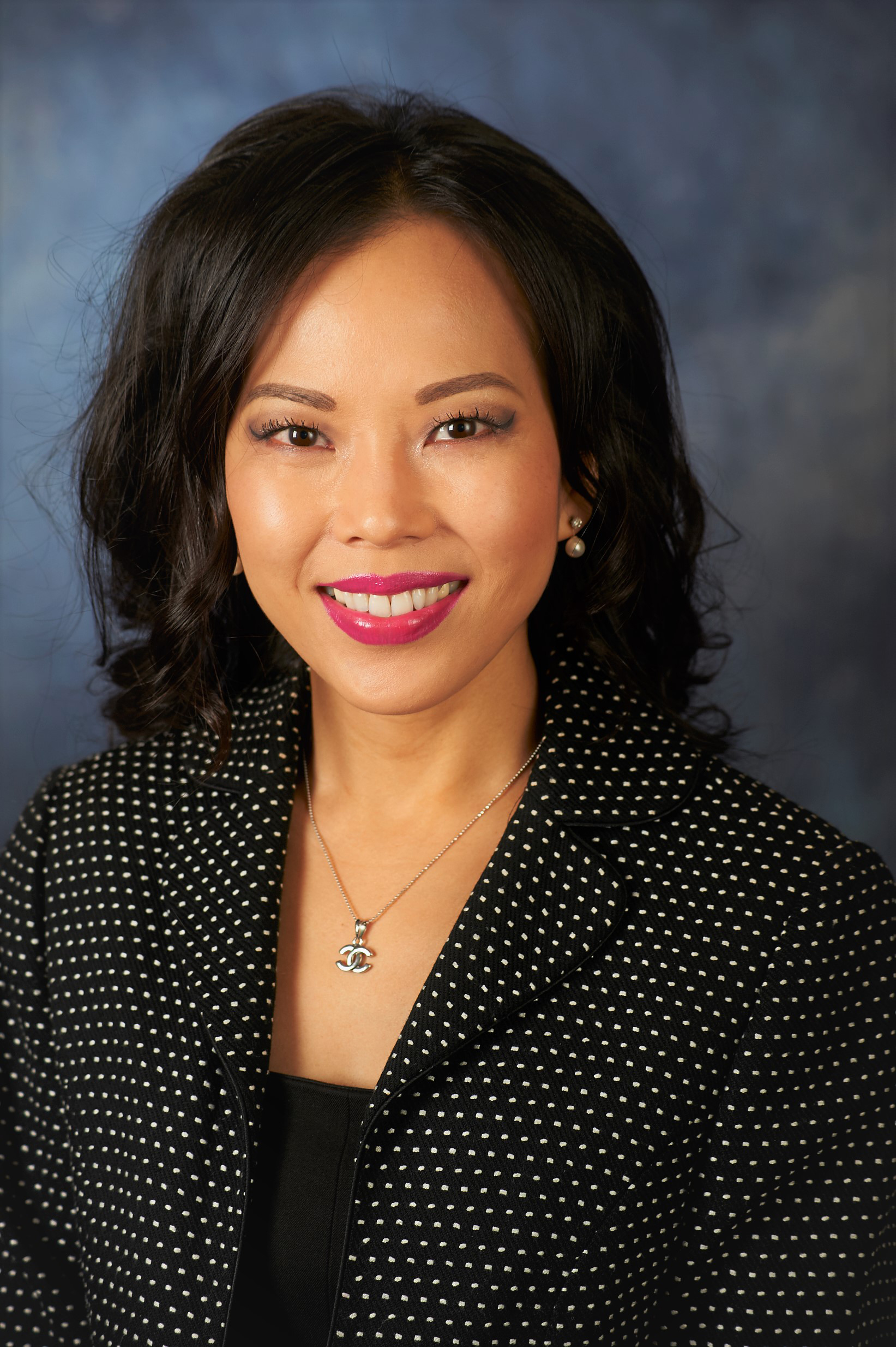 Lisa Lee headshot 2025